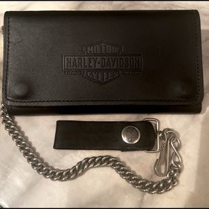 Harley-Davidson Men's Biker Chain Tri-Fold Tall Leather Wallet - Black